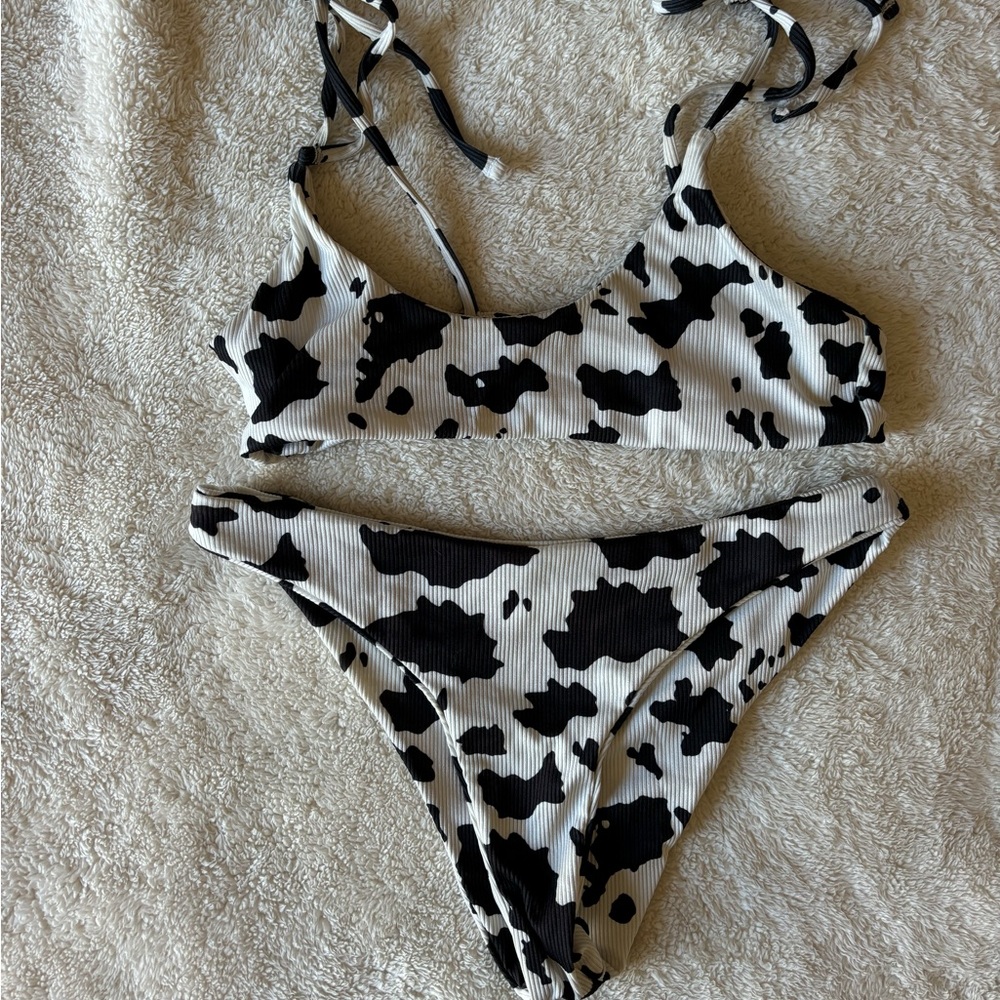 Ribbed cow print bikini size small